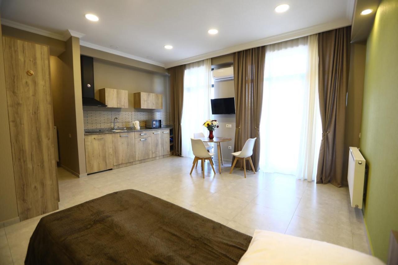 Brick House II Apartment Tbilisi Ngoại thất bức ảnh