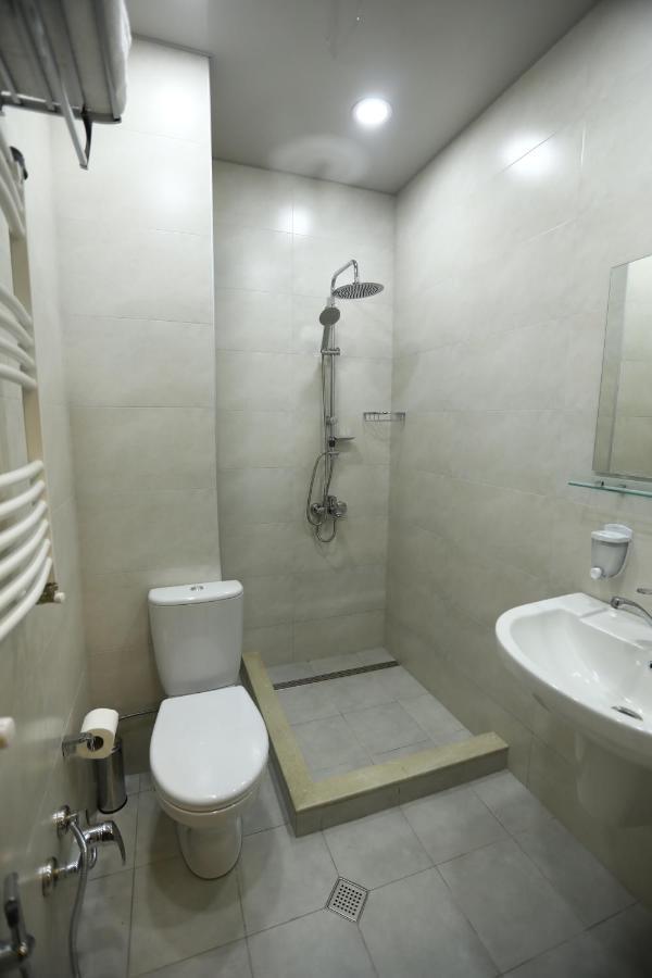 Brick House II Apartment Tbilisi Ngoại thất bức ảnh
